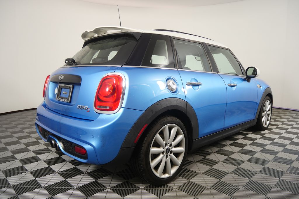 Thumbnail: 2016 MINI Cooper - 3
