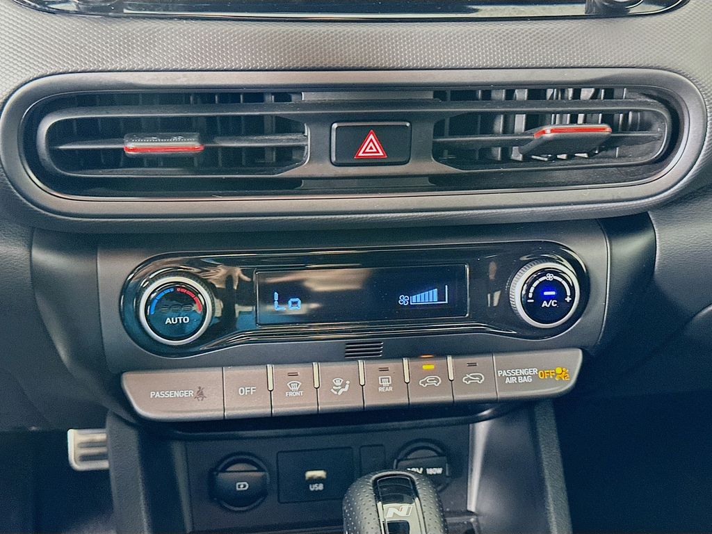 Thumbnail: 2022 Hyundai Kona - 15