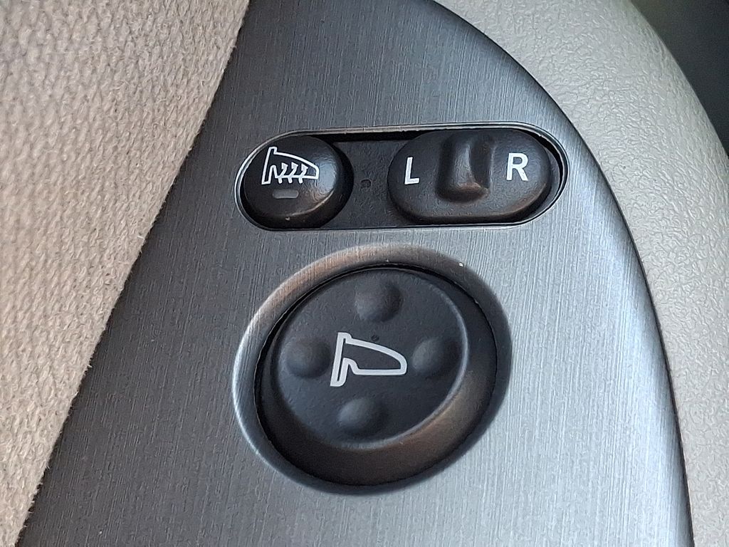 Thumbnail: 2006 Honda Odyssey - 24