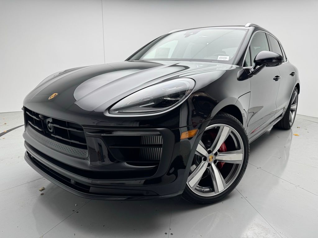 Thumbnail: 2025 Porsche Macan - 1
