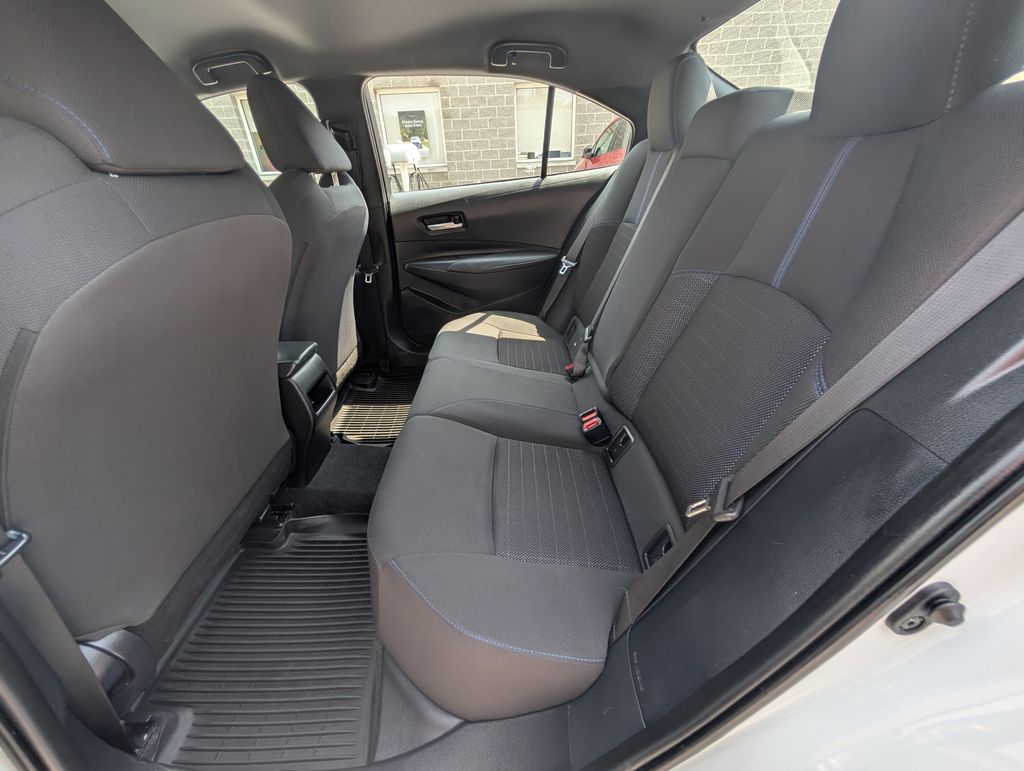 Used 2022 White Toyota SE Nightshade image 7