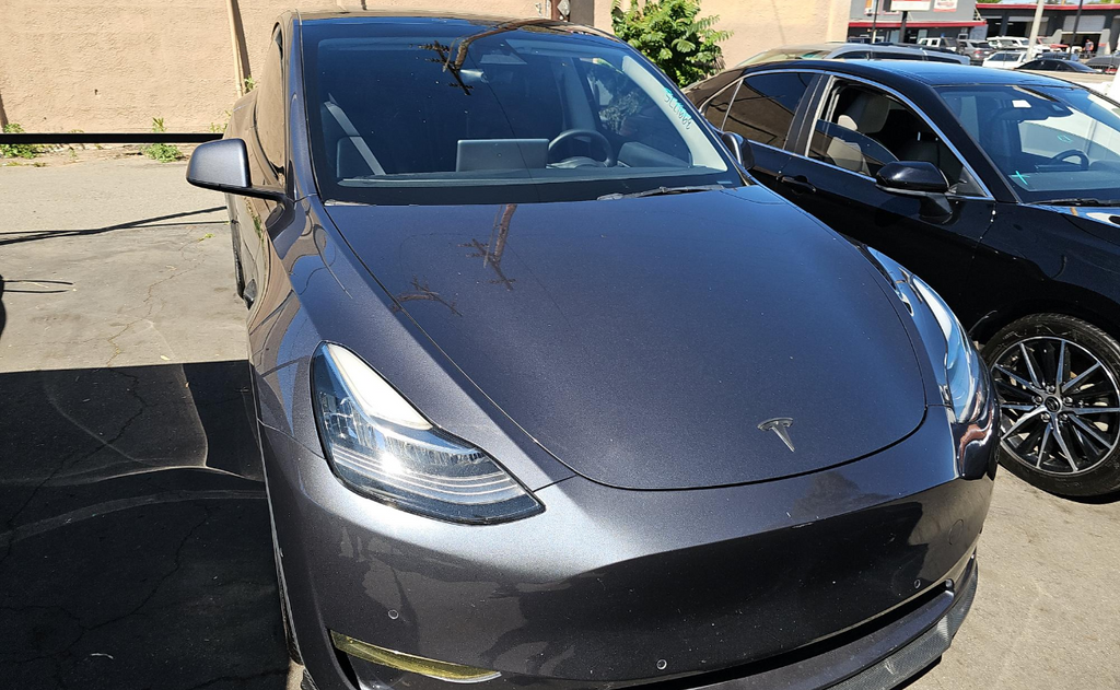 Used 2022 Tesla Model Y Long Range with VIN 7SAYGDEEXNF481381 for sale in Oxnard, CA