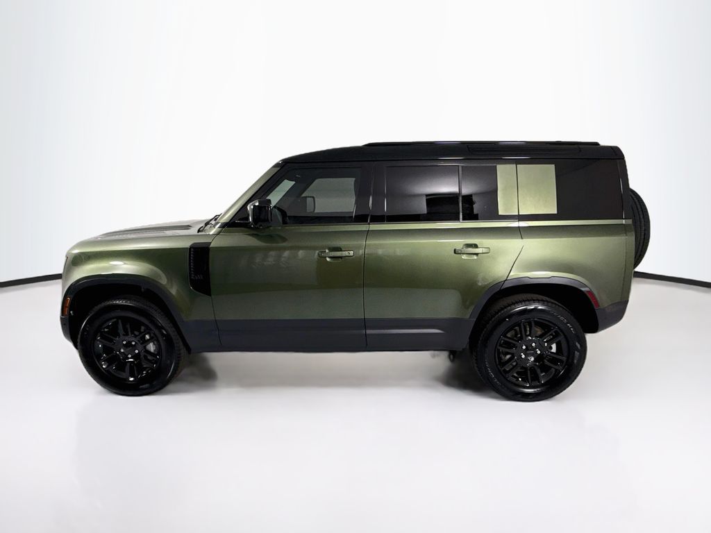 Thumbnail: 2026 Land Rover Defender - 8