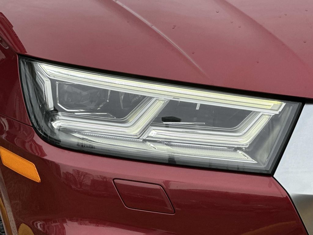 Thumbnail: 2019 Audi Q5 - 5