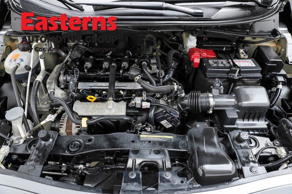 Used 2021 Gray Nissan 1.6 SV image 7