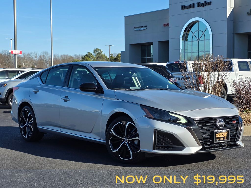 2024 Nissan Altima 2.5 SR FWD