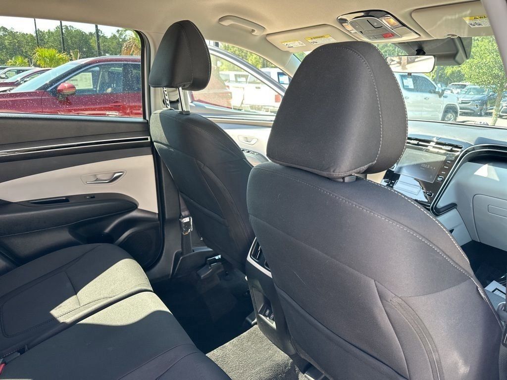 2024 White Pearl Hyundai Tucson SEL FWD SUV