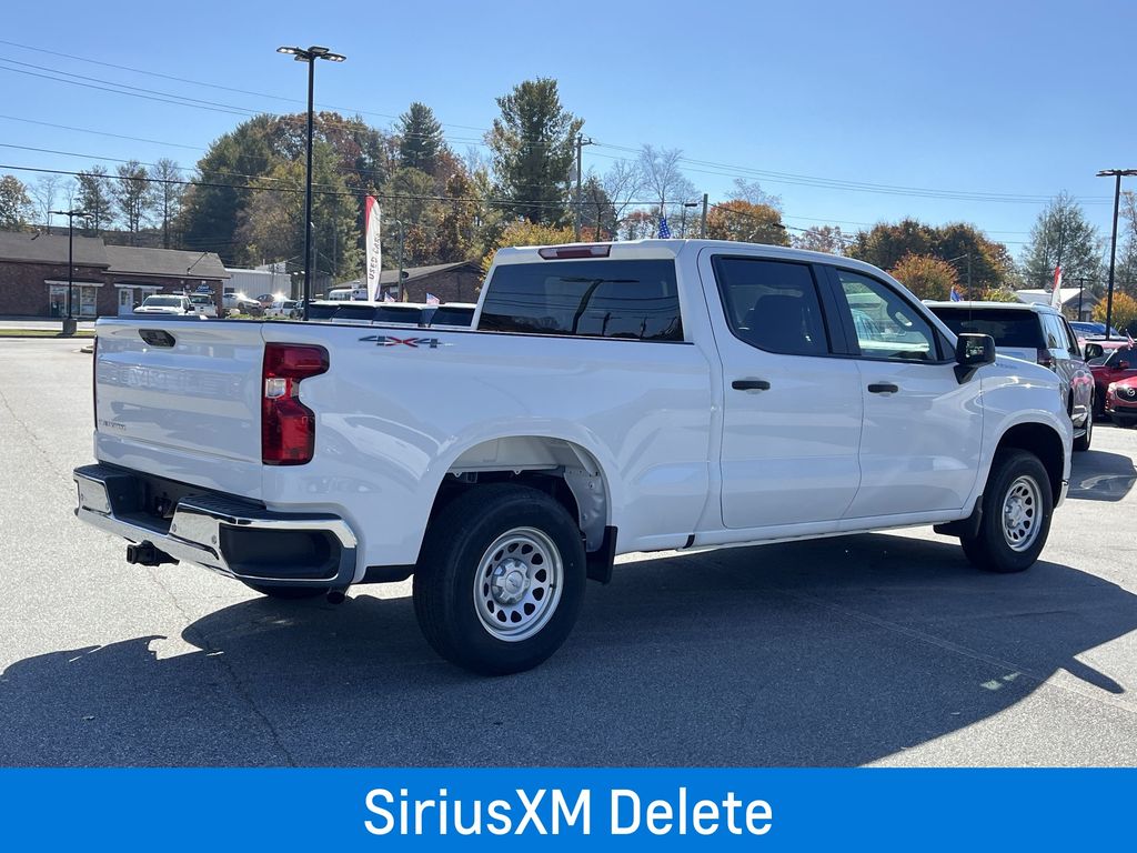 2024 Chevrolet Silverado 1500 WT photo