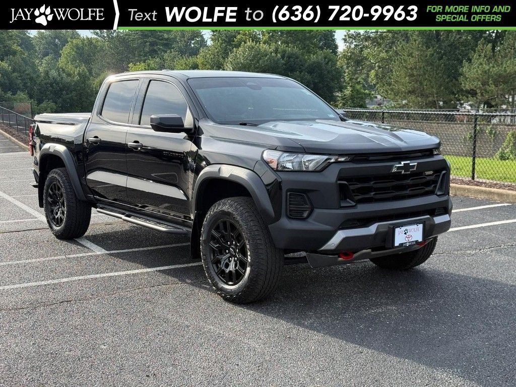  2023 Chevrolet Colorado Trail Boss Crew Cab 4WD   