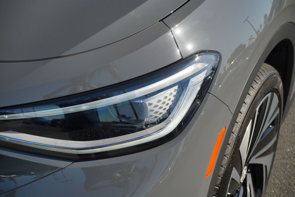 2025 Volkswagen ID.4 Pro S 6