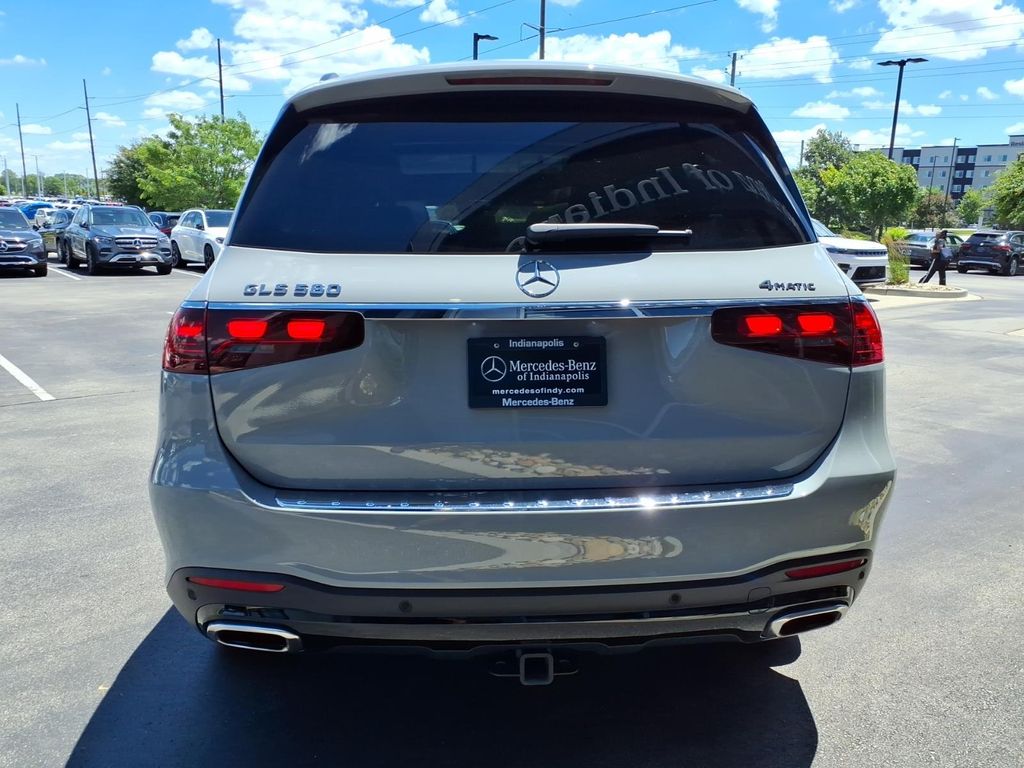 Certified Used 2024 MANUFAKTUR Alpine Gray Mercedes-Benz GLS 580 image 5