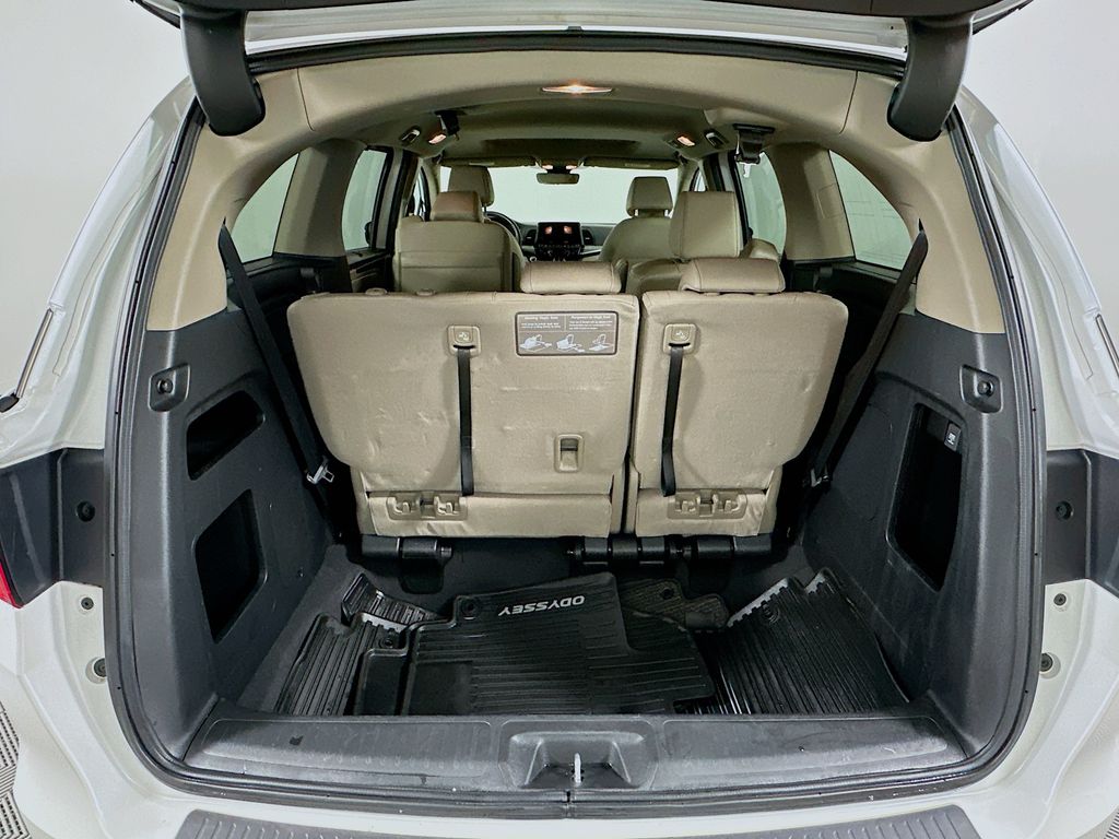Thumbnail: 2022 Honda Odyssey - 26