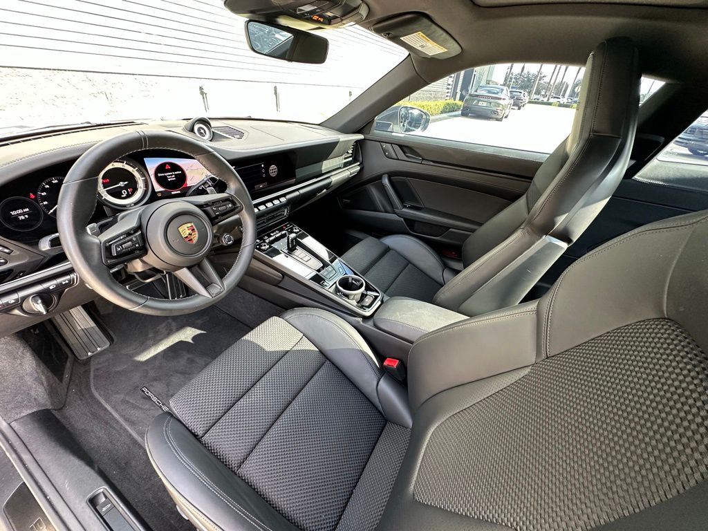 Thumbnail: 2024 Porsche 911 - 4