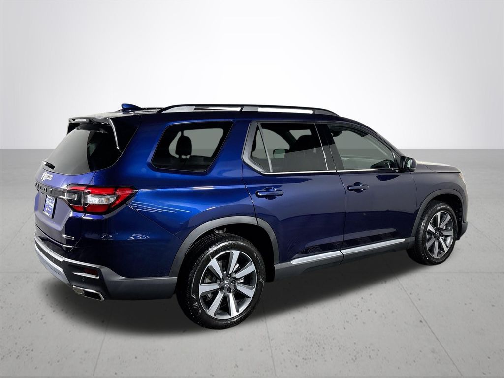 2025 Honda Pilot Touring