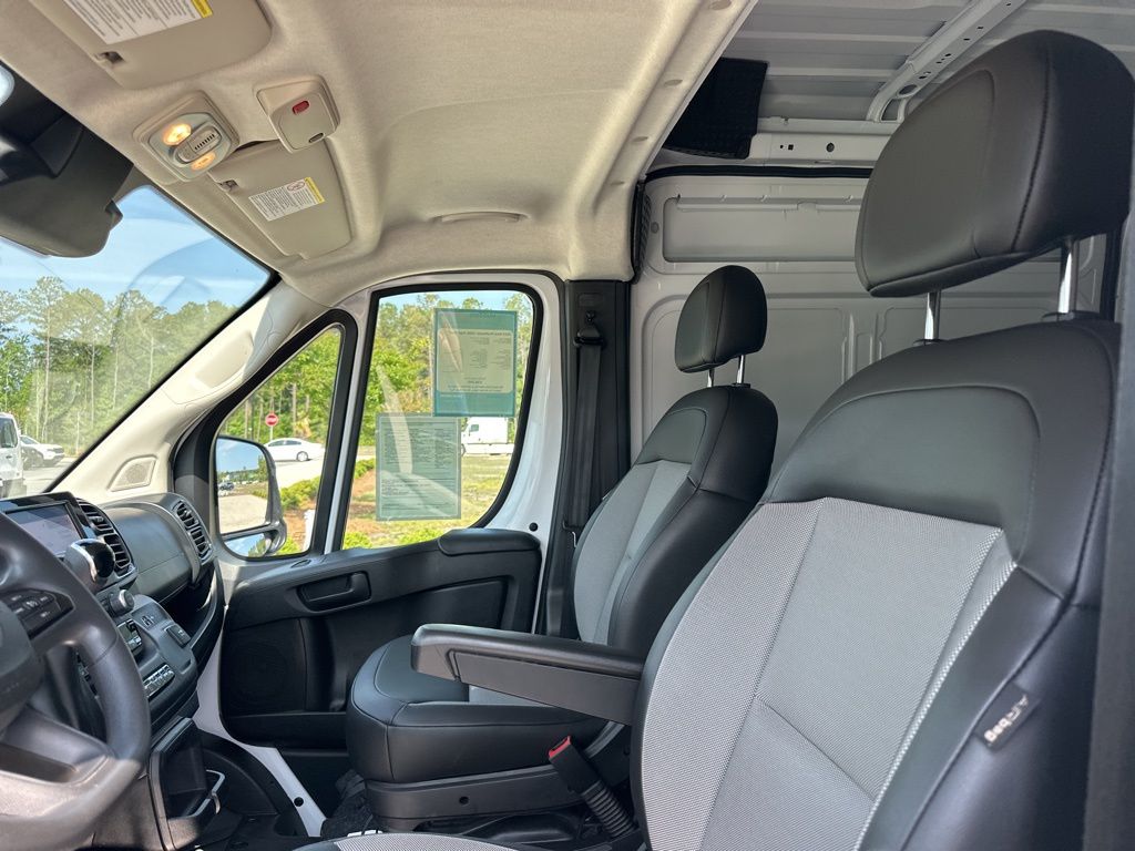 2023 Bright White Clearcoat Ram ProMaster Cargo Van High Roof FWD Van