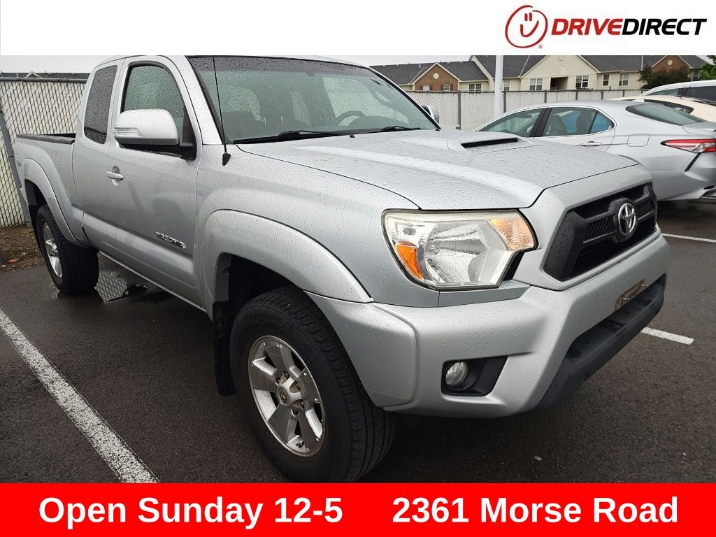 Silver Streak Mica 2012 Toyota Tacoma Access Cab V6 4WD Pickup Truck Four-Wheel Drive 6-Speed Manual Overdrive