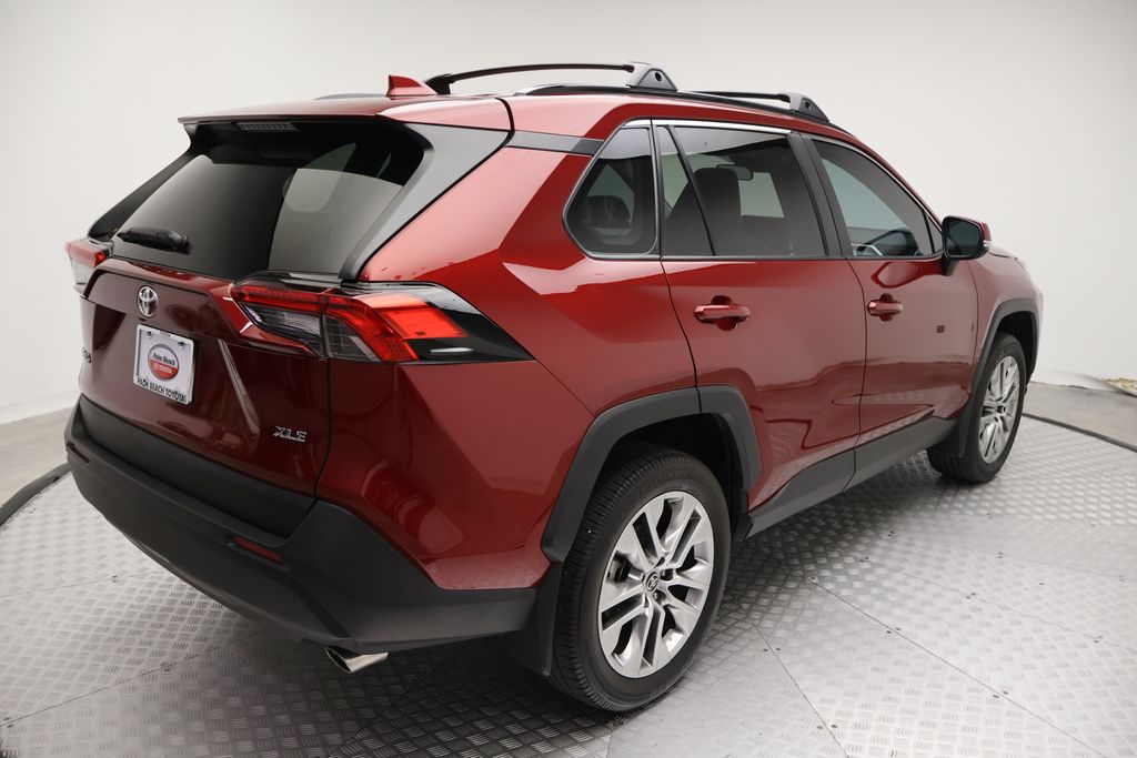 Thumbnail: 2025 Toyota RAV4 - 8