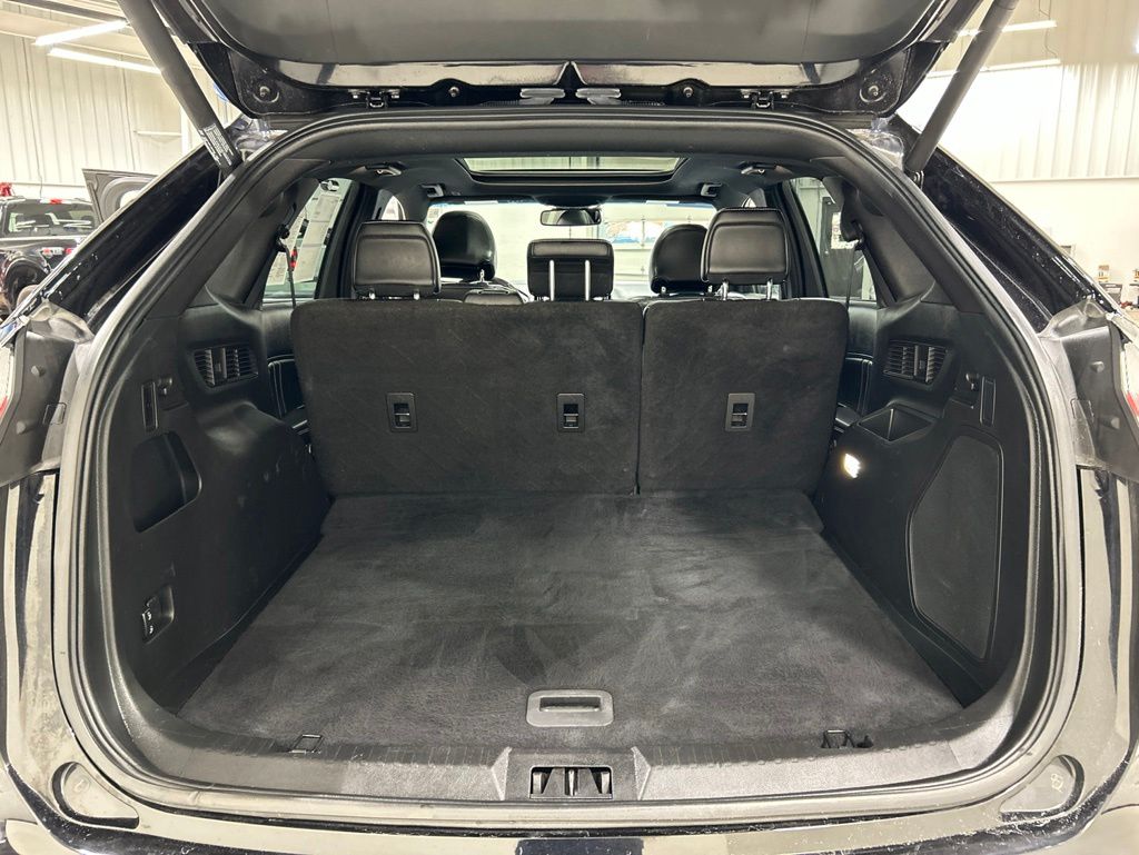 used 2019 Ford Edge car, priced at $19,332