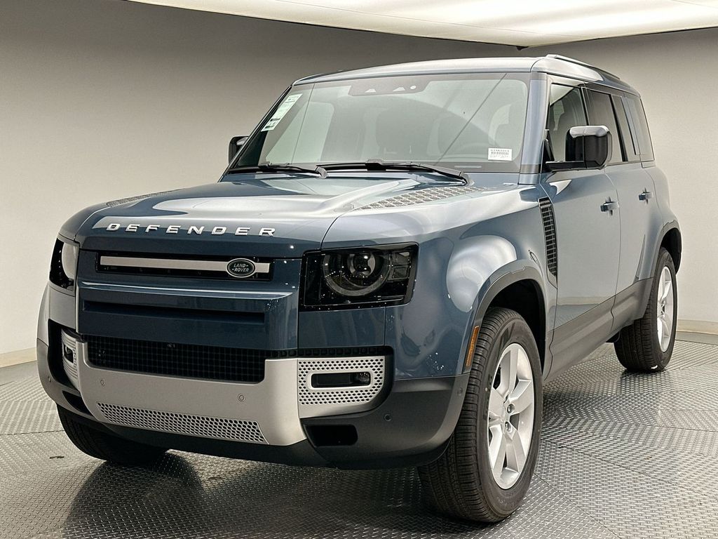 2025 Land Rover Defender 110 -
                Paramus, NJ