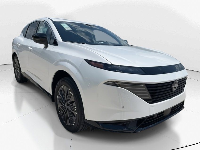 2025 Everest White Pearl Tricoat Nissan Murano Platinum AWD SUV