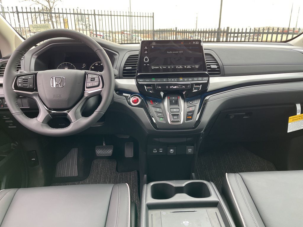 Thumbnail: 2026 Honda Odyssey - 9