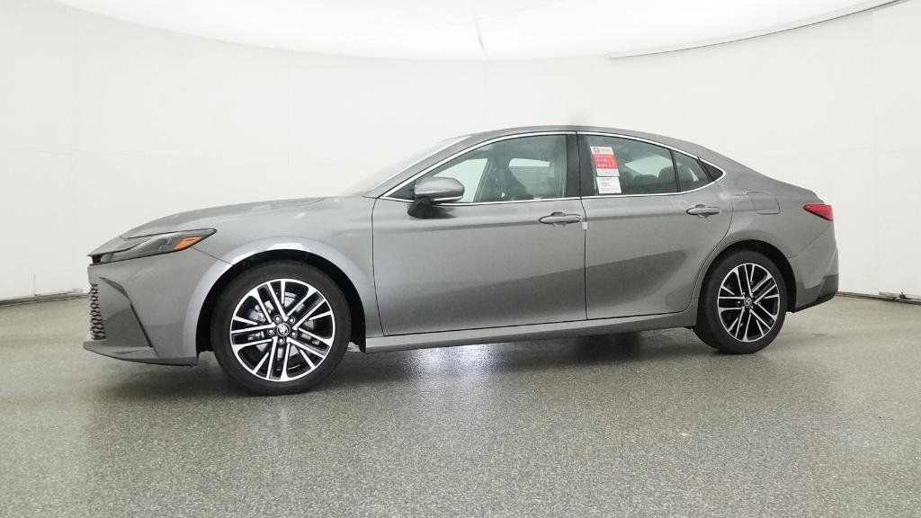 Thumbnail: 2026 Toyota Camry - 12