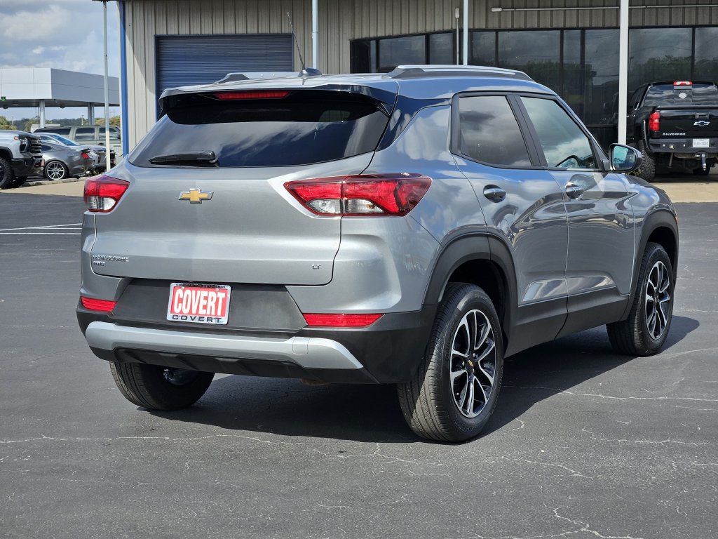 Used 2026 Gray Chevrolet LT image 5
