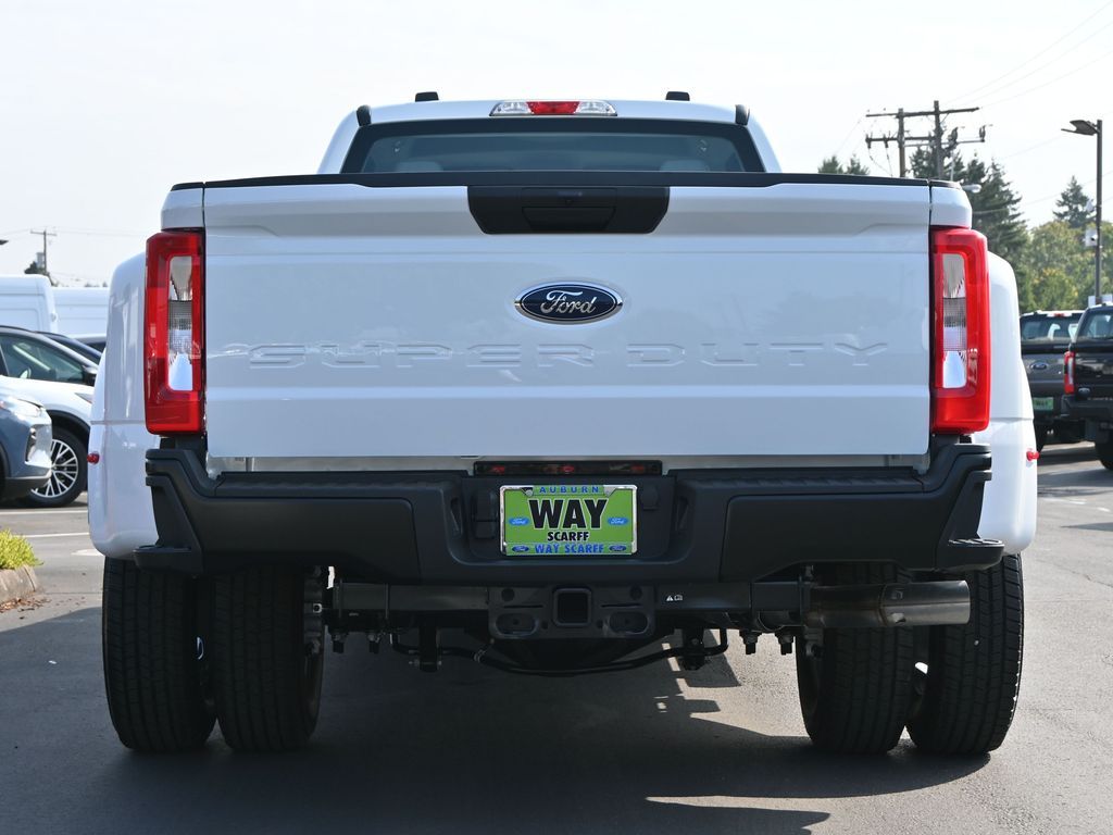 2026 Ford Super Duty F-350 DRW XL