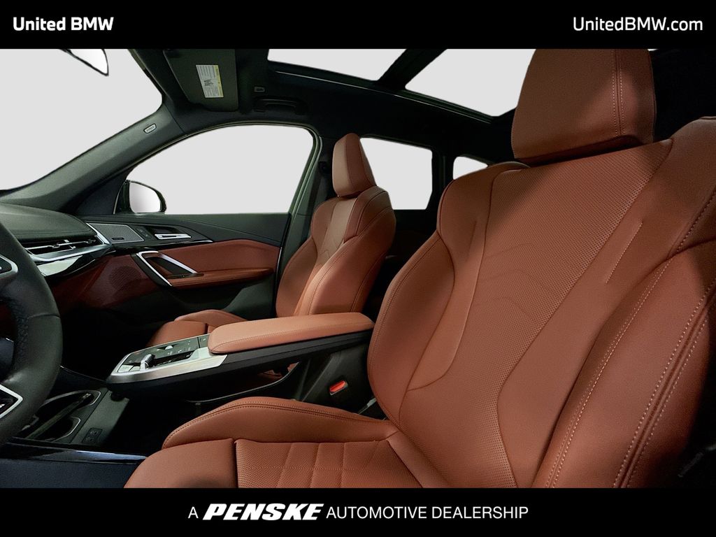 Thumbnail: 2026 BMW X1 - 5