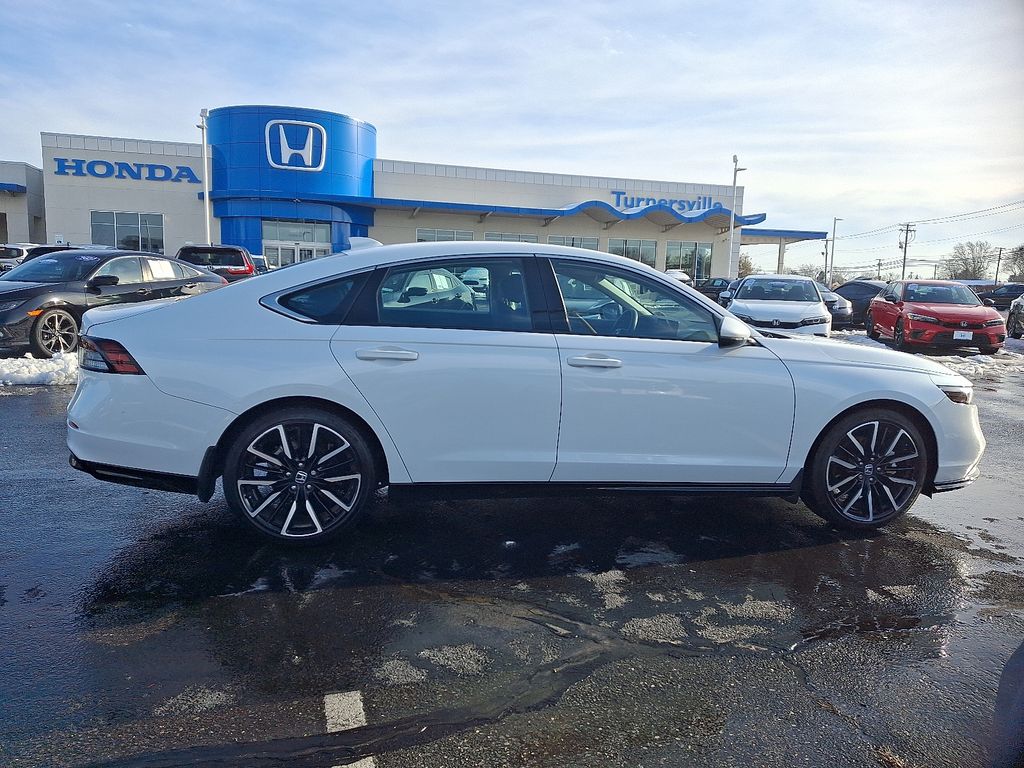 Thumbnail: 2023 Honda Accord - 7