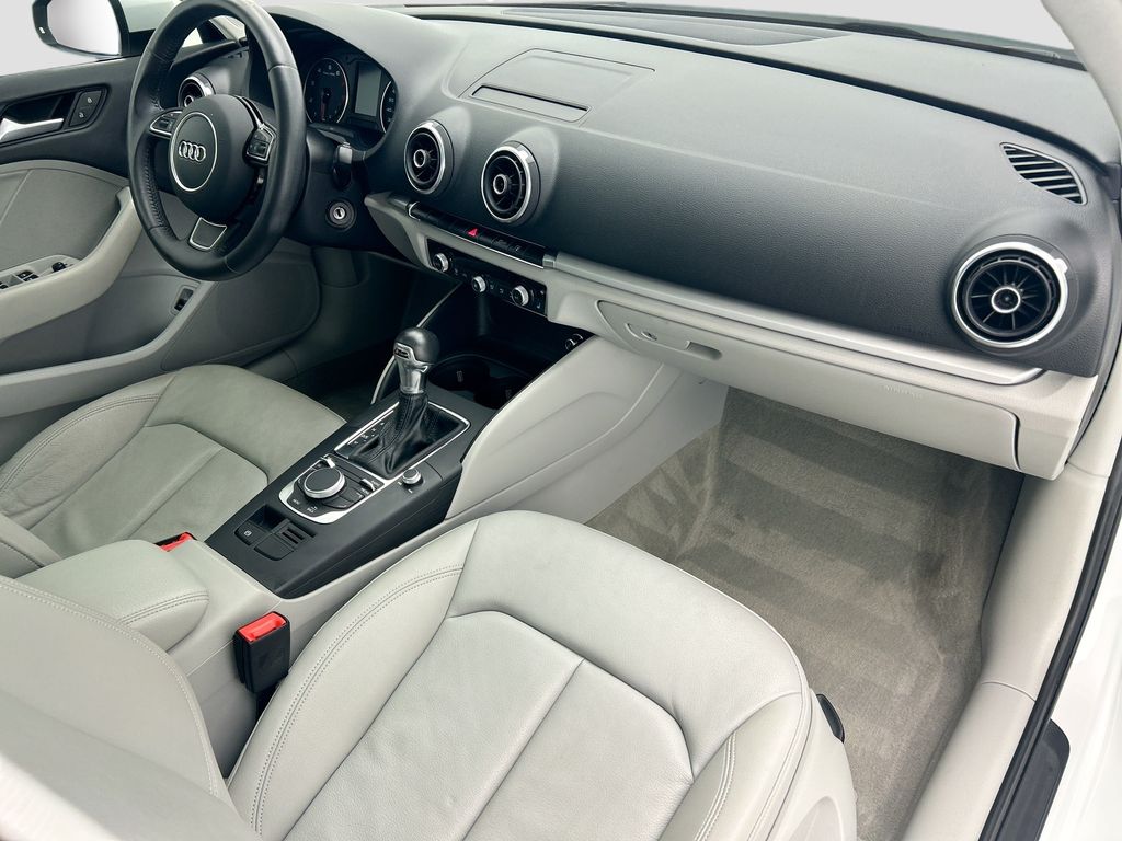 Thumbnail: 2015 Audi A3 - 14