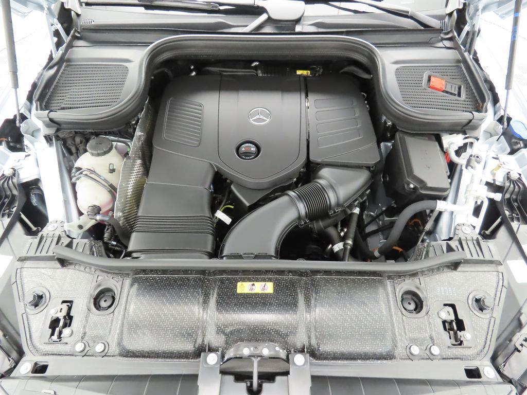 Thumbnail: 2026 Mercedes-Benz GLE - 28