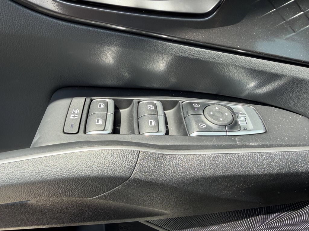 new 2026 Kia Sorento car, priced at $28,732