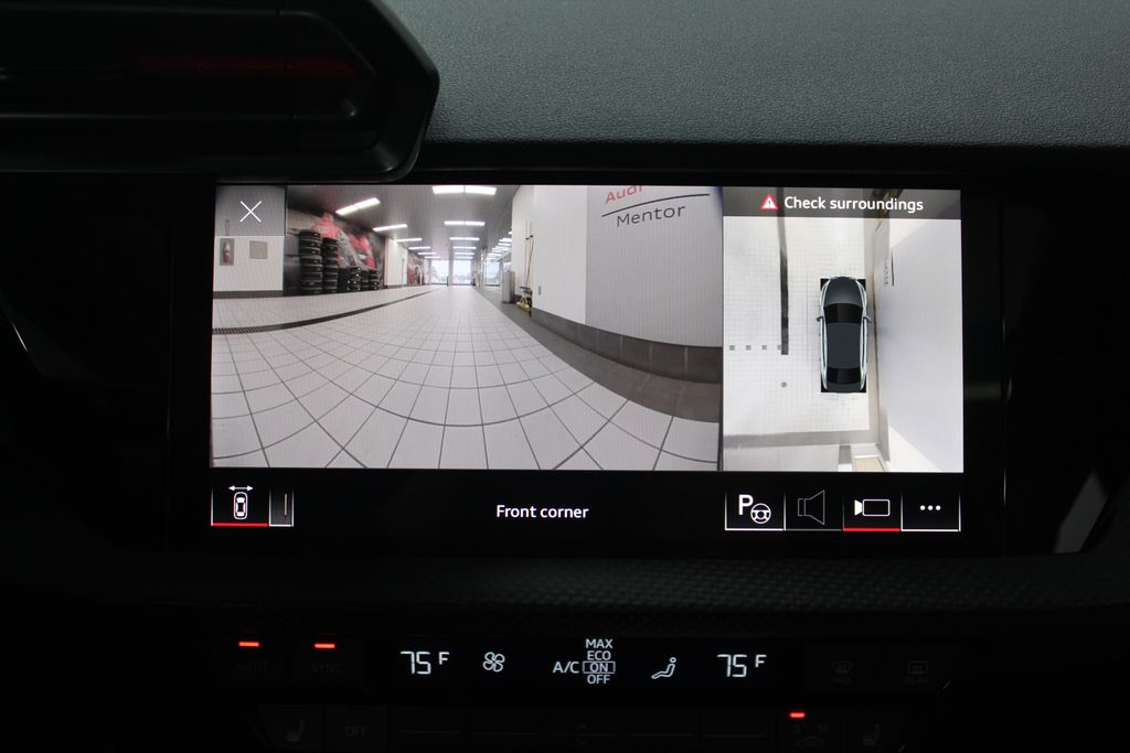 Thumbnail: 2025 Audi RS 3 - 24