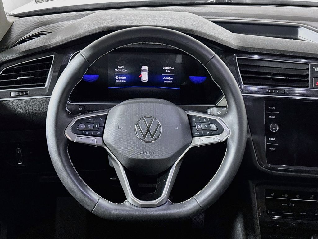 2024 Volkswagen Tiguan 2.0T SE