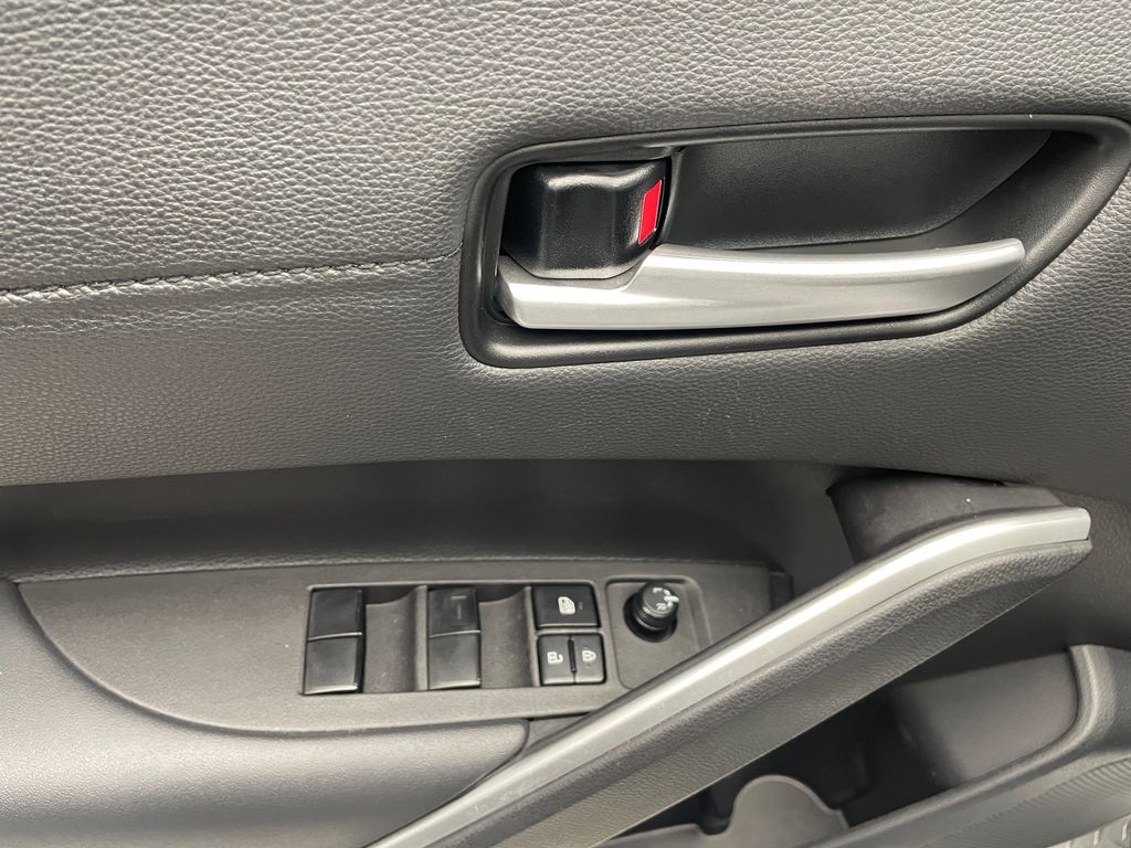 Thumbnail: 2024 Toyota Corolla Cross - 10