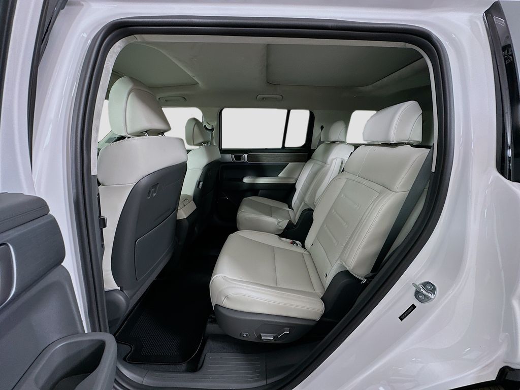 Thumbnail: 2026 Hyundai Santa Fe - 15