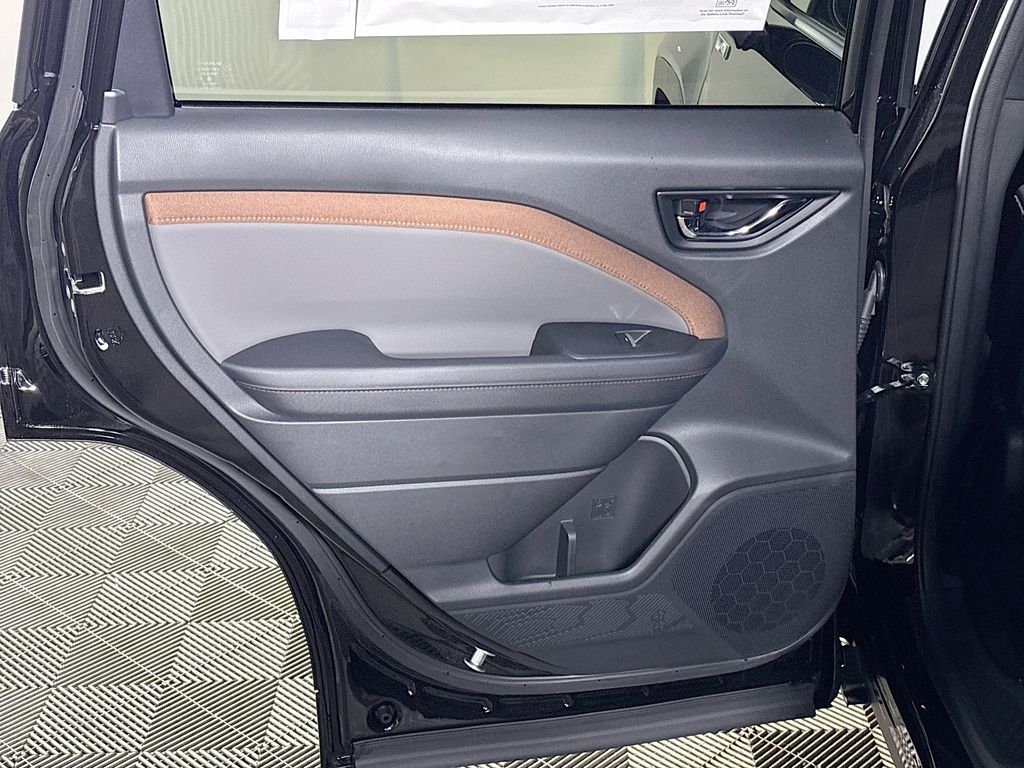 2025 Subaru Forester Hybrid Sport