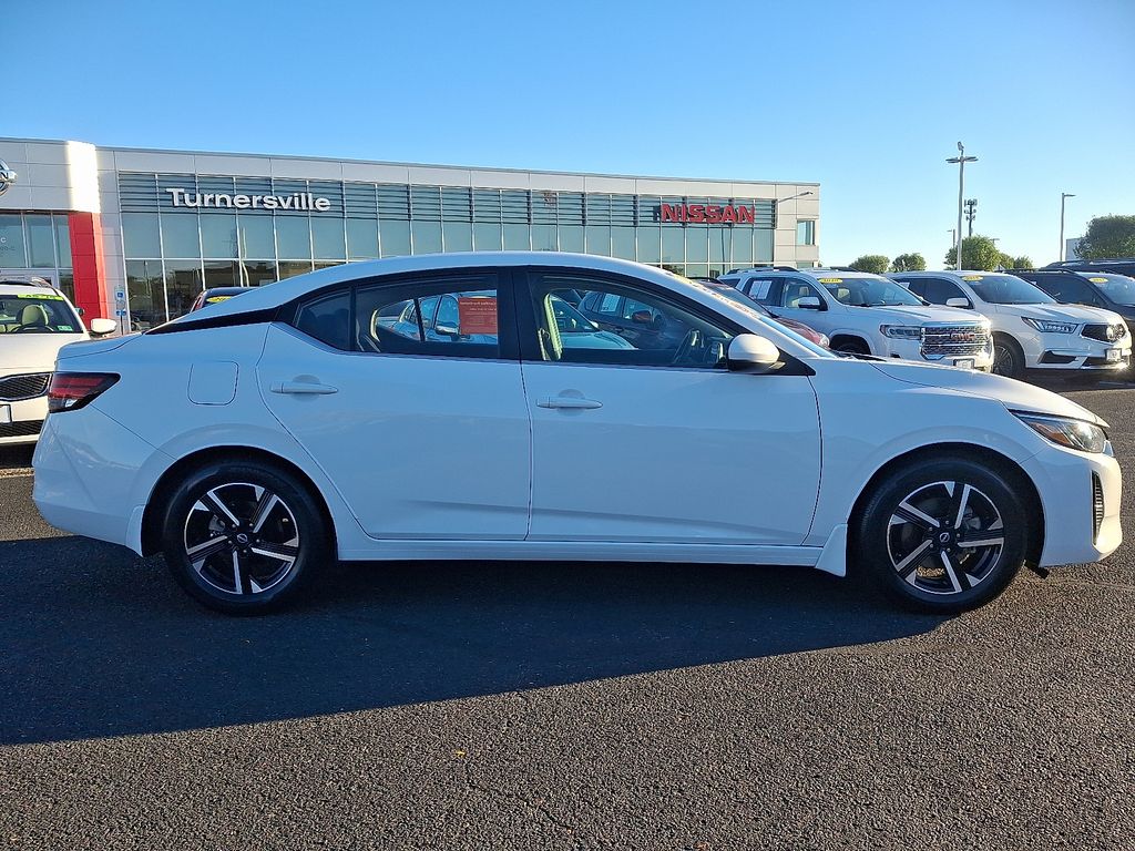 Thumbnail: 2024 Nissan Sentra - 7