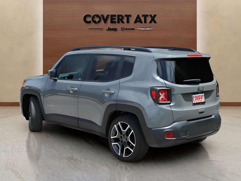 Used 2021 Gray Jeep Latitude image 3