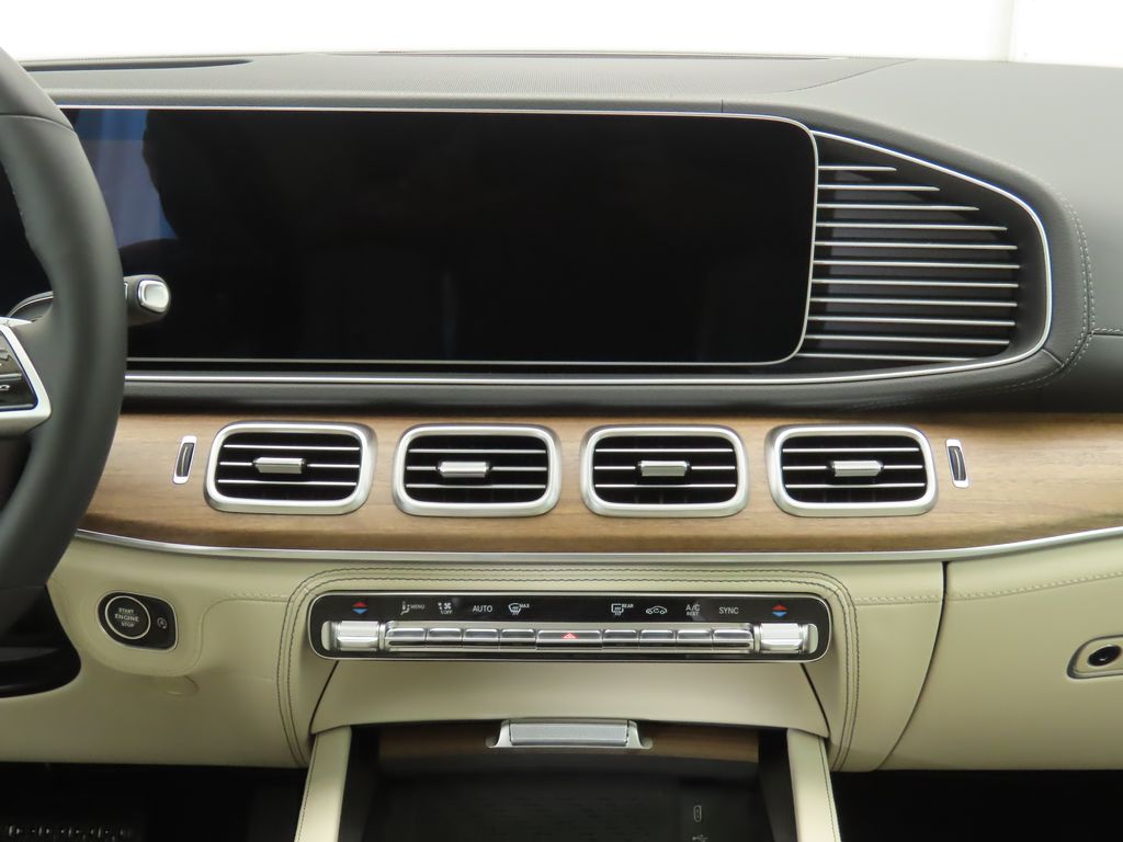 Thumbnail: 2026 Mercedes-Benz GLE - 14