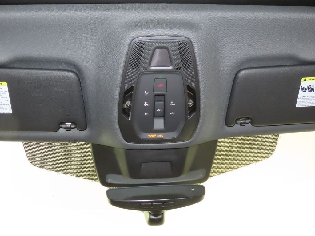 Thumbnail: 2025 Audi Q5 - 21