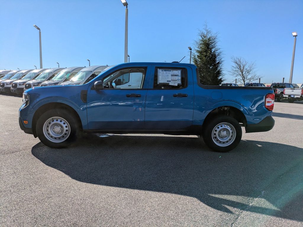 2025 Ford Maverick XL