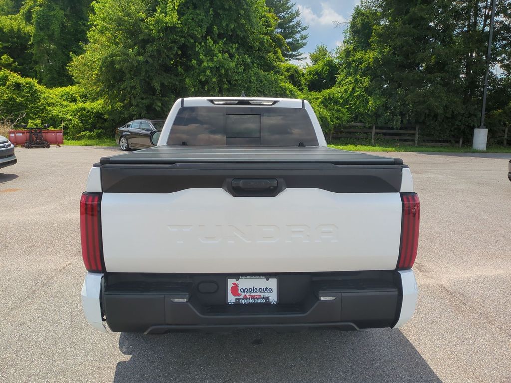 2024 Toyota Tundra SR