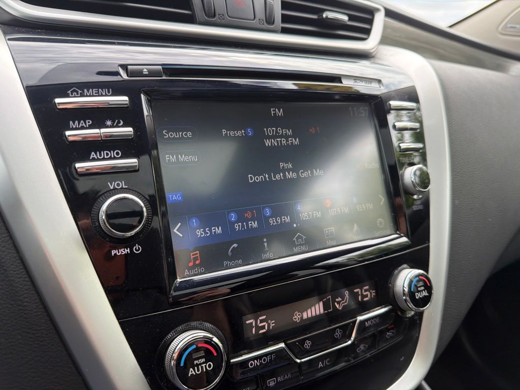 Thumbnail: 2017 Nissan Murano - 29