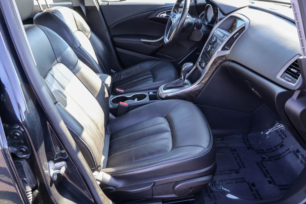 2015 Buick Verano Leather Group 39