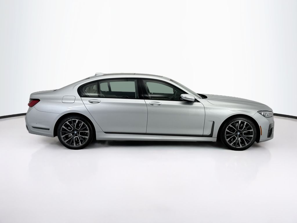 Thumbnail: 2020 BMW 7 Series - 4