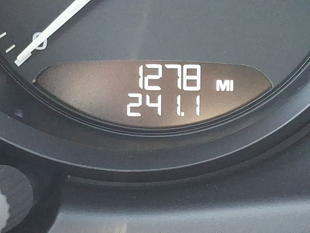 Thumbnail: 2026 Porsche Macan - 22