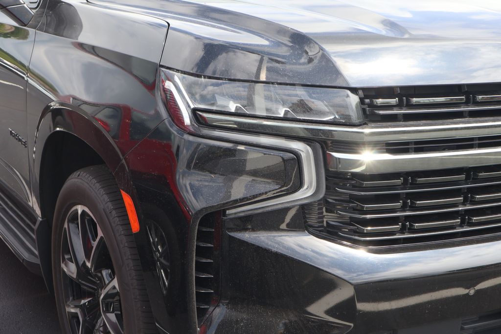 Thumbnail: 2022 Chevrolet Tahoe - 4
