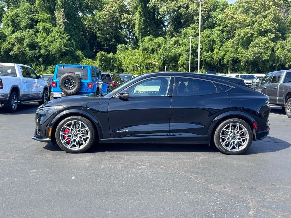 FordMustang Mach-E3